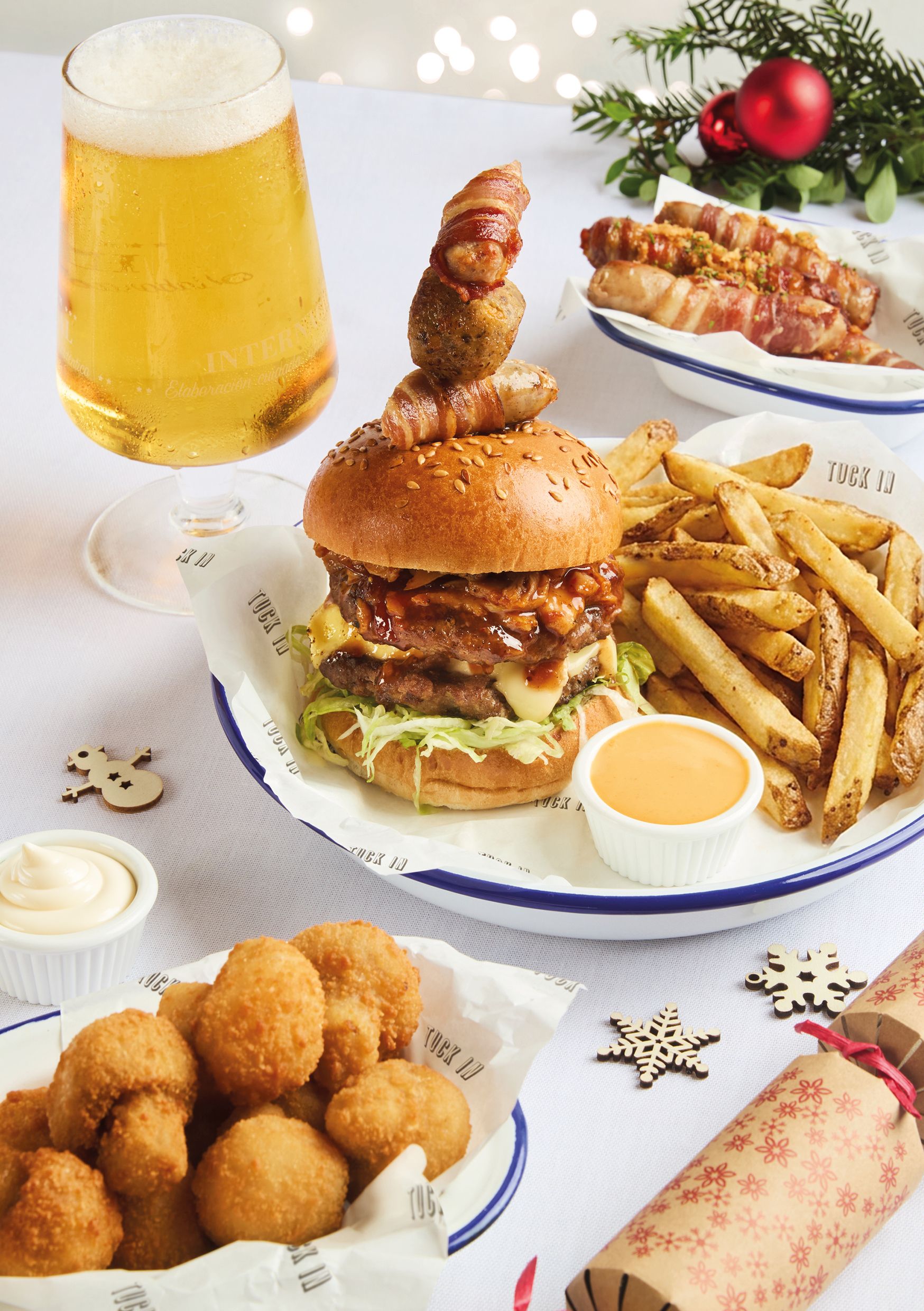 Festive Lunch & Dinner at The Hallgate Tavern in Cottingham